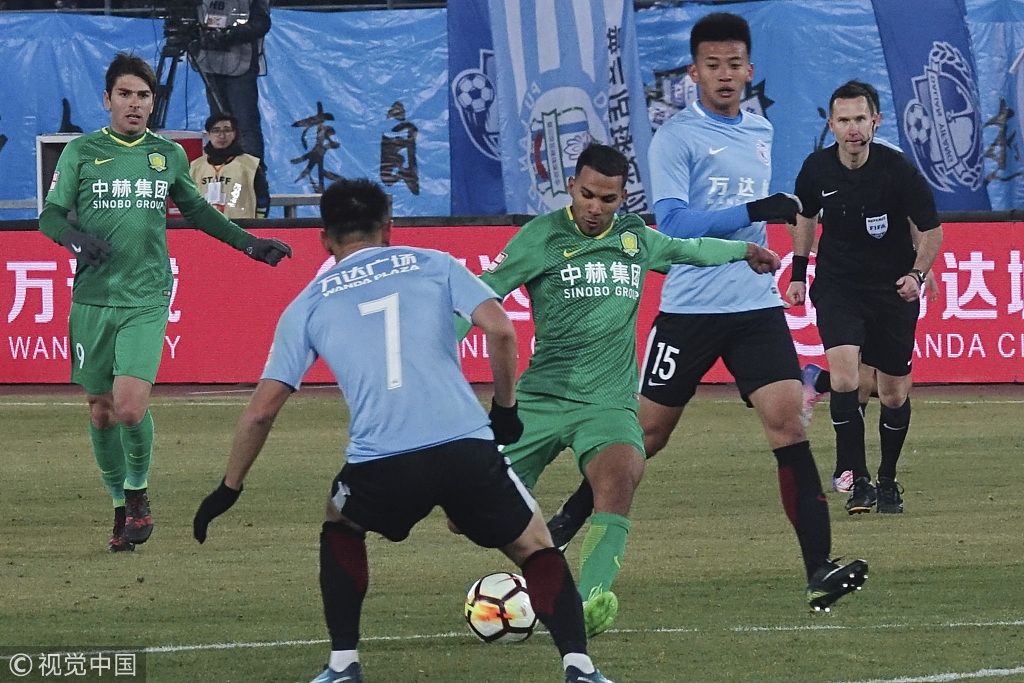 九游官网入口地址-关于赛地聚焦：亚冠今晚热度飙升；比利亚雷亚尔主帅复盘；球迷炸锅；球探报告显示潜力的信息