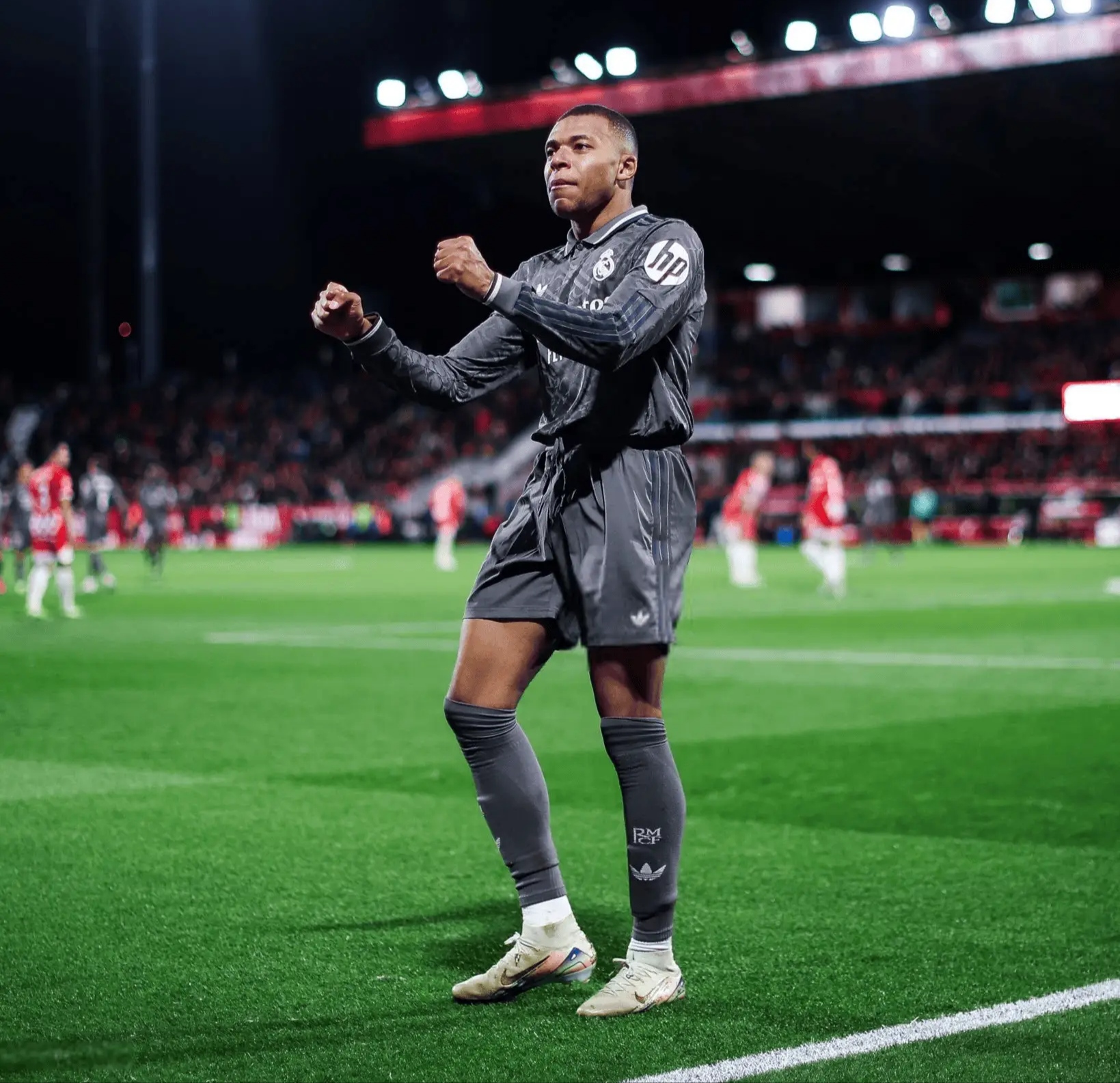 九游官网入口注册-关于马赛遗憾出局备战欧联奥兰多魔术迎来里程碑备战西甲，这操作让人直呼：利物浦窗口期更衣室发声的信息